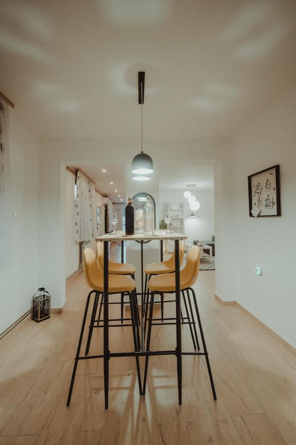 Kucica Apartment Dakovo Luaran gambar